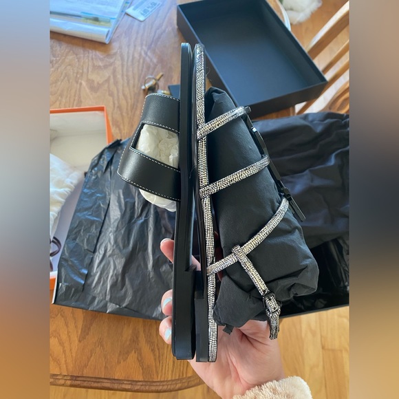 Yves Saint Laurent Logo Sandals - Picture 6 of 8